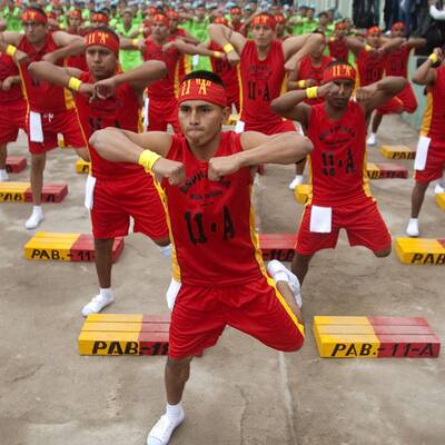 Peru: Sträflinge brechen Tanz-Weltrekord