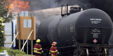 Kleinstadt nach Güterzugunfall verwüstet
