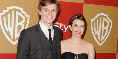 Emma Roberts & Evan Peters