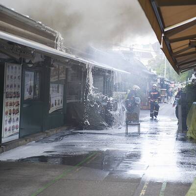 Flammen sprangen von Asia-Lokal auf Steakrestaurant über