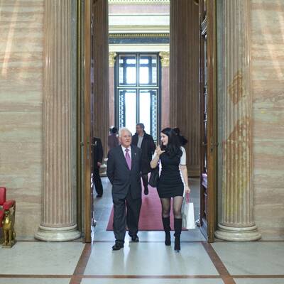 Frank Stronachs erster Tag im NR