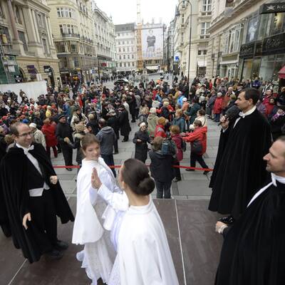 Wien tanzt in den Fasching 