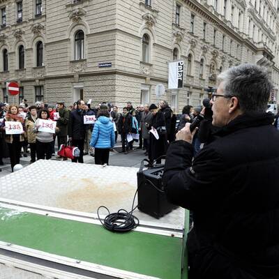 Proteste gegen 13A