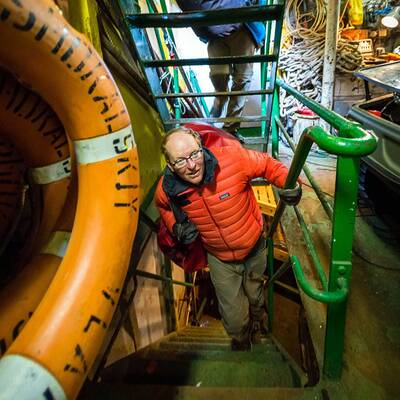74 Menschen auf MV Akademik Shokalskiy warten auf Hilfe.