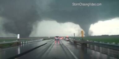 Zwillingstornado in Nebraska