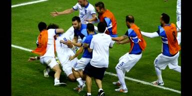 Griechen erstmals im Achtelfinale