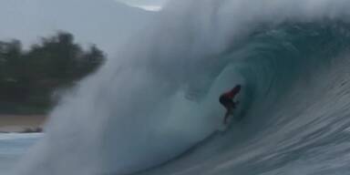 Profisurfer treffen sich in Hawaii