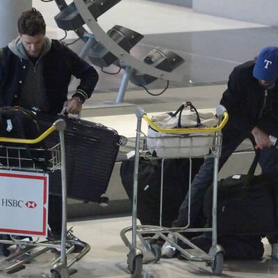 Daft Punk Duo ohne Roboter-Helme