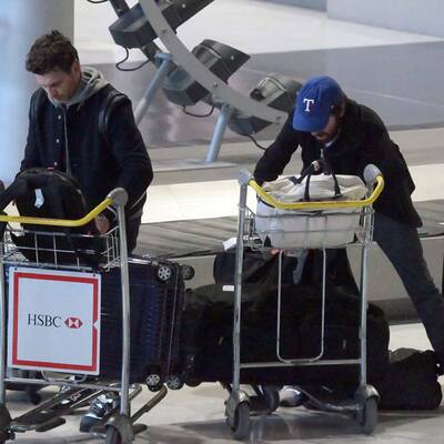 Daft Punk Duo ohne Roboter-Helme