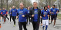 Politiker stürmen Marathon