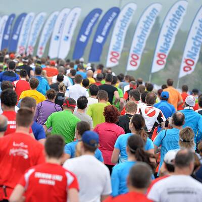 Kenianer Laban Mutai gewann in 2:08:03 Stunden