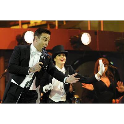 Robbie Williams swingt in der Stadthalle