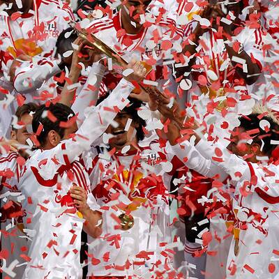 Die besten Bilder zur Bullen-Meisterfeier.