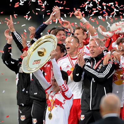 Die besten Bilder zur Bullen-Meisterfeier.