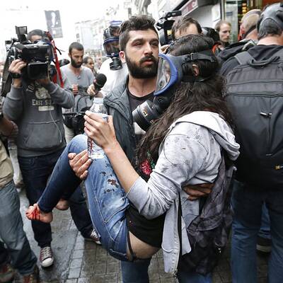 Proteste von Regierungskritikern gewaltsam aufgelöst.