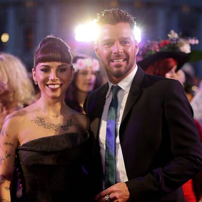 Stars und glamouröse Kostüme am Life Ball