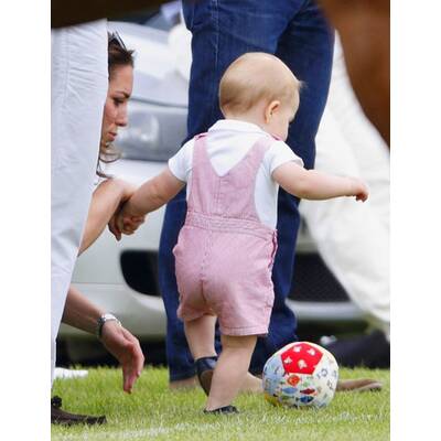 Herzogin Kate & Prinz George bei Williams Poloturnier