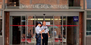 Sarkozy in Polizei-Arrest