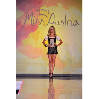 Der Probedurchlauf bei der Miss Austria Wahl 2014