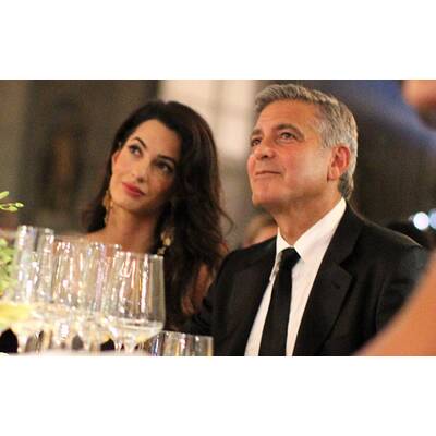 George Clooney verliebt mit Amal Alamuddin