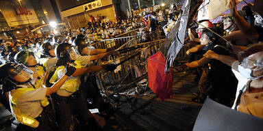 Hongkong: Erneut Prügel für Demonstranten 