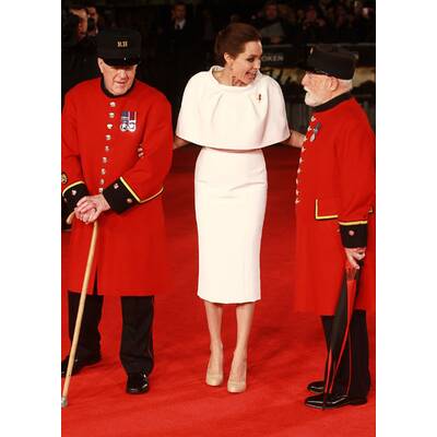 Angelina Jolie strahlt bei 