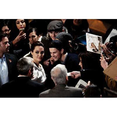 Angelina Jolie strahlt bei 