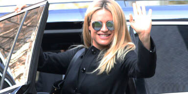 Hunziker strahlt vor Babyglück