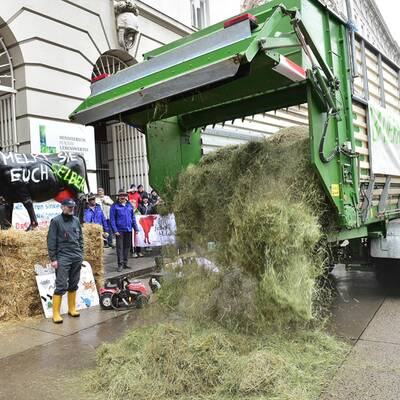 Demo vor dem EU-Haus