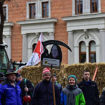 Demo vor dem EU-Haus