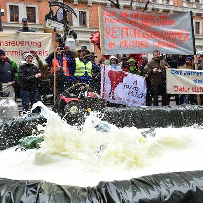 Demo vor dem EU-Haus