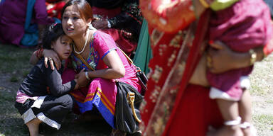 Wieder schweres Erdbeben in Nepal