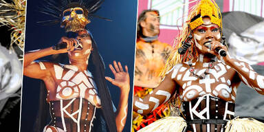 Grace Jones: Nackt-Show mit 67