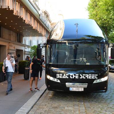 Aufbauarbeiten für die Show