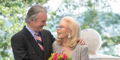 Milliard&auml;rin Horten sagt noch einmal Ja!