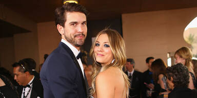 Kaley Cuoco & Ryan Sweeting