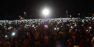 Stars feiern Benefiz f&uuml;r Fl&uuml;chtlinge