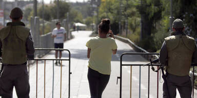 Israelis riegeln Ost-Jerusalem ab