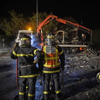 Straßenrandale und Gefängnis-Meuterei in Frankreich