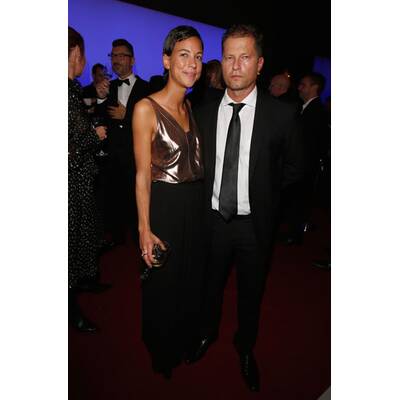 Schweiger zeigt Austro-Freundin