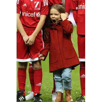 Beckhams: Familien-Auftritt bei Fußball-Spiel