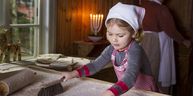 Prinzessin Estelle in der Weihnachtsbäckerei