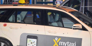 Rocker-Schie&szlig;erei auf Reeperbahn