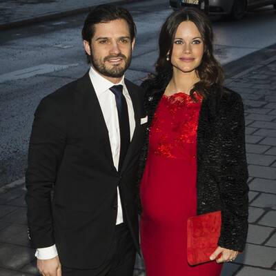 Prinzessin Sofia strahlt mit Babybauch