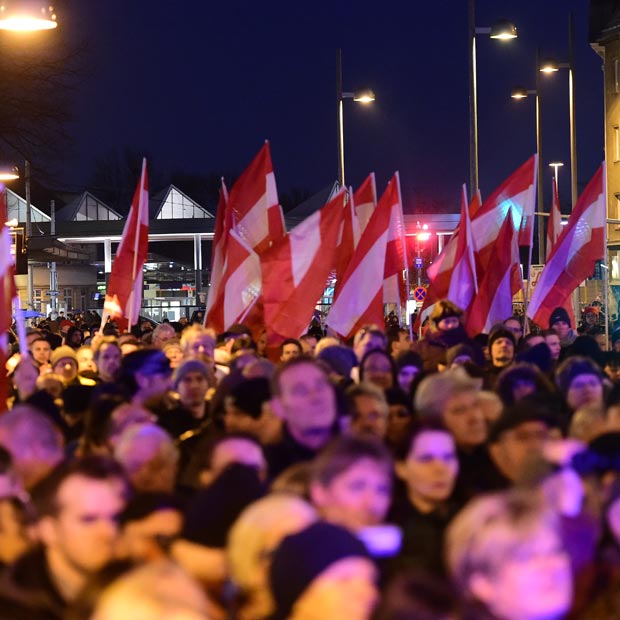 Flüchtlingsdemo in Liesing