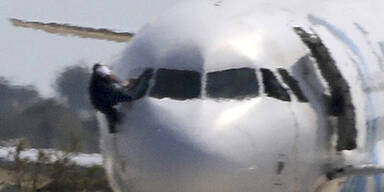 Flugzeug entführt: Täter festgenommen