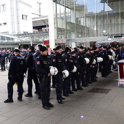 Asyl-Demo in Floridsdorf