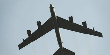 USA bekämpfen ISIS mit B-52-Bombern