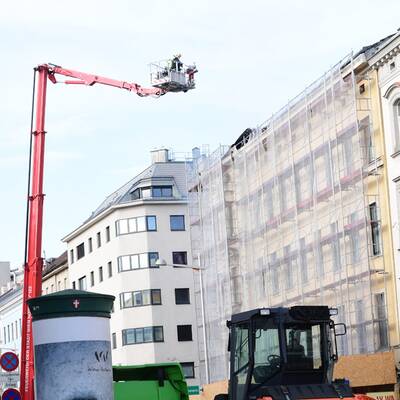 Dachstuhl in der Alsterstraße komplett abgebrannt.