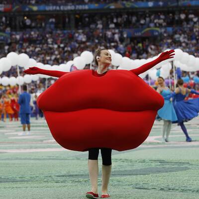 Farbenfrohe Eröffnungsfeier